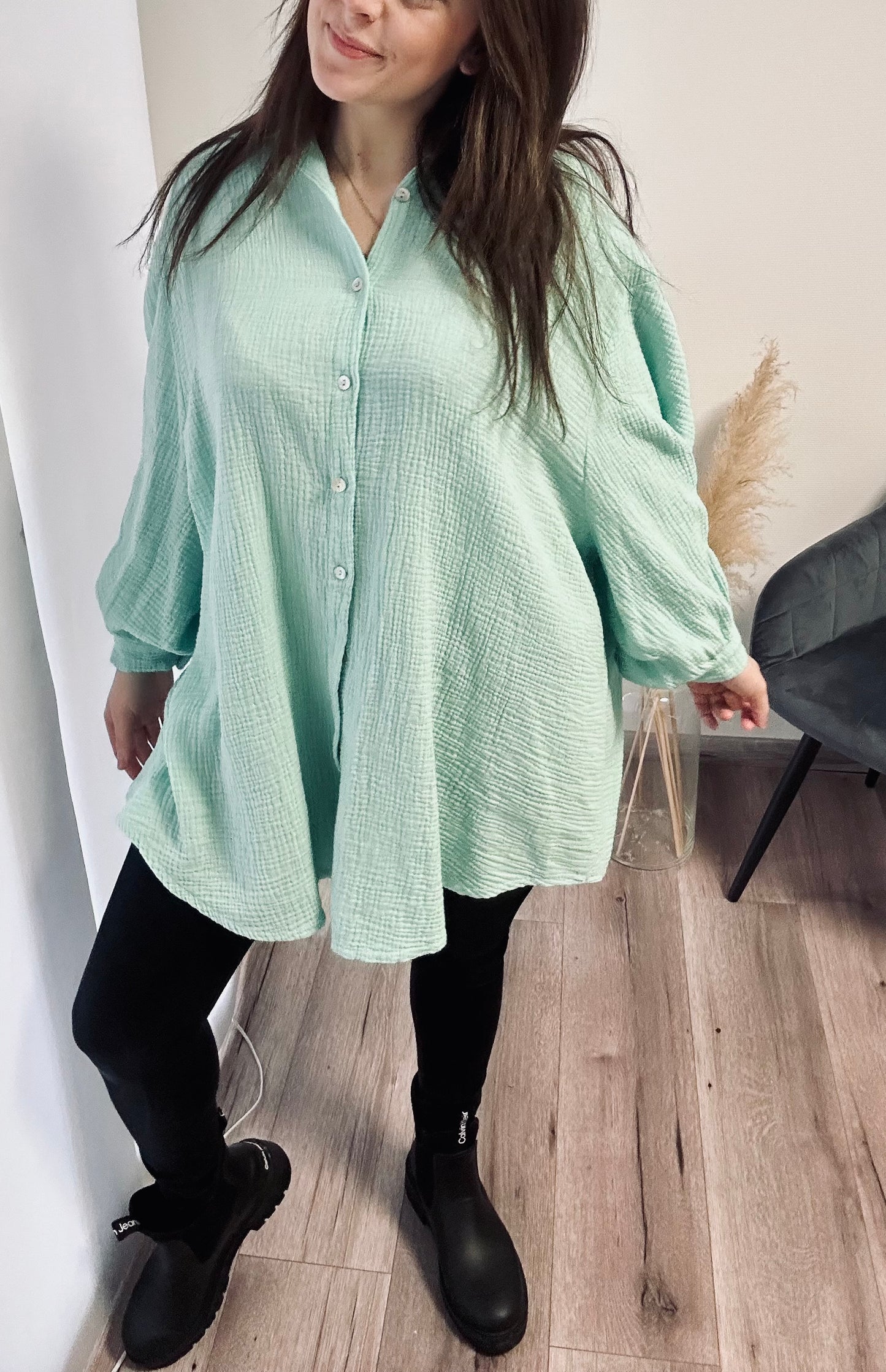 OVERSIZE BLUSENHEMD AUS MUSSELIN MINT