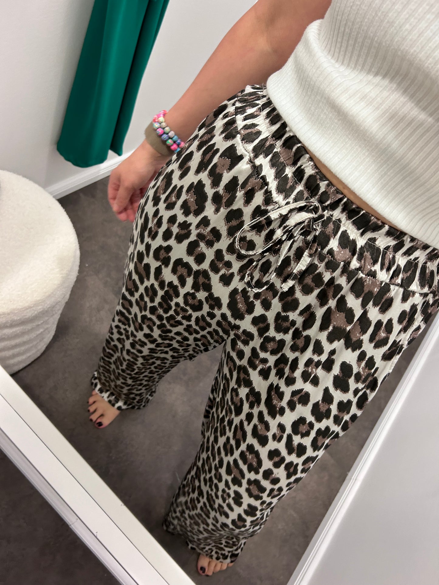 LOCKERE HOSE LEOPRINT SILKY