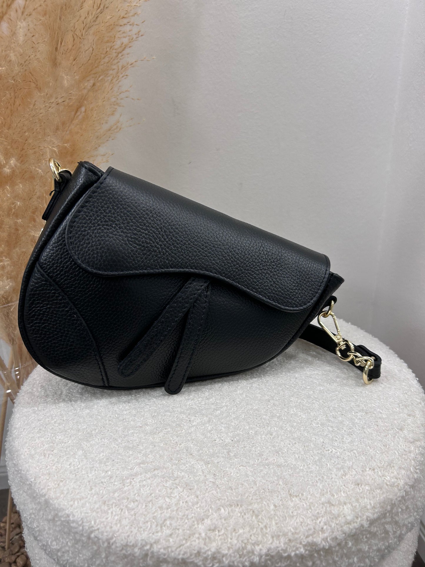 HANDTASCHE CITY STYLE BLACK