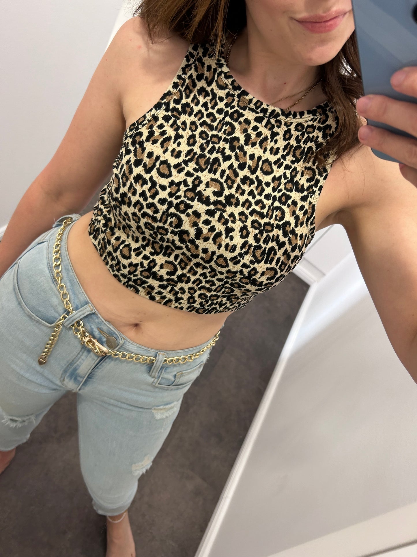 CROP TOP LEO