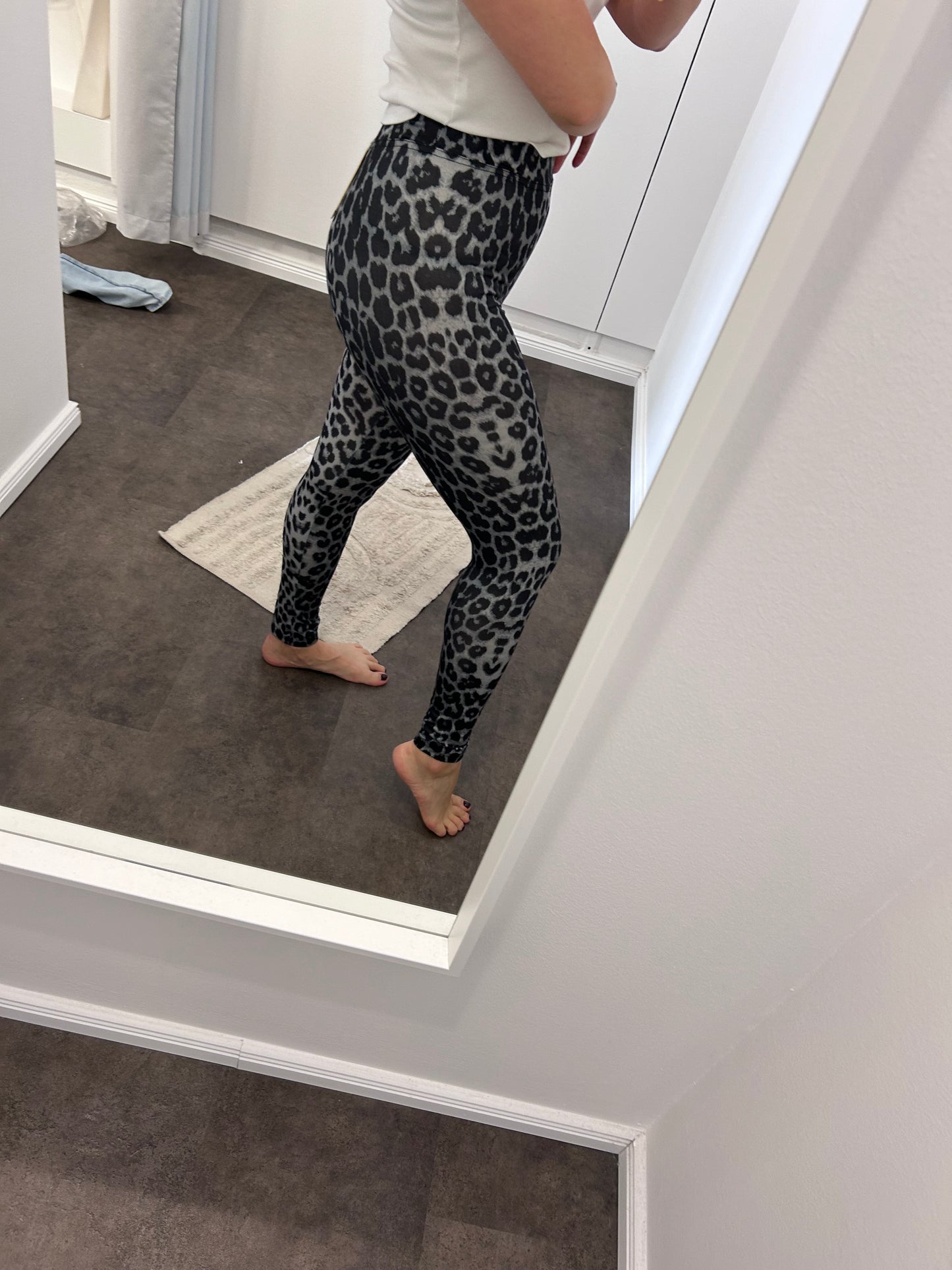 LEGGINGS LEOPRINT GREY